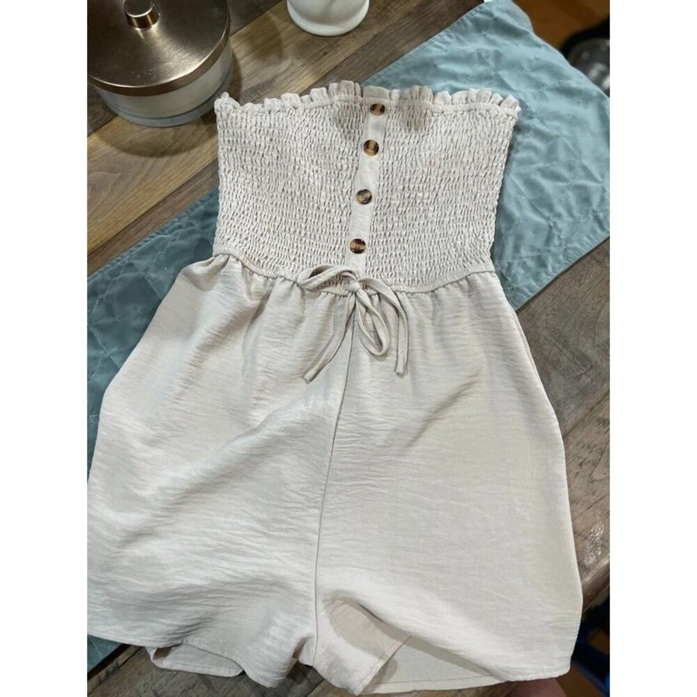 Beige/Tan rouched romper